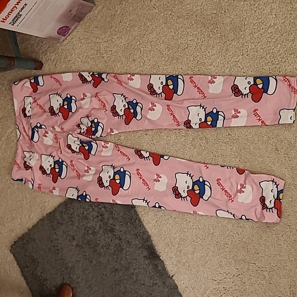 TiHo Designs Hello Kitty Leggings One Size - Picture 4 of 4